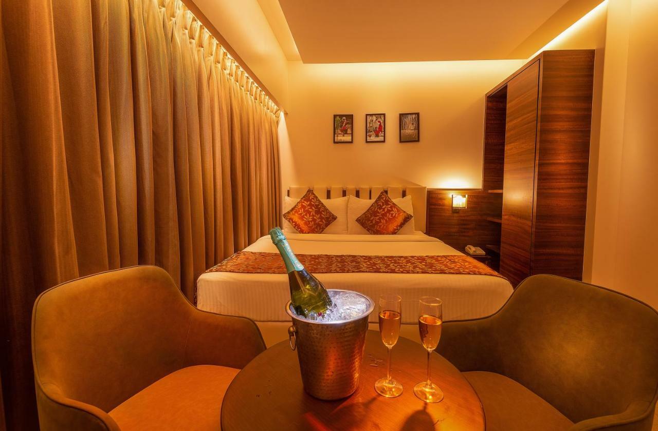 Hotel Metropole Inn Bombay Extérieur photo